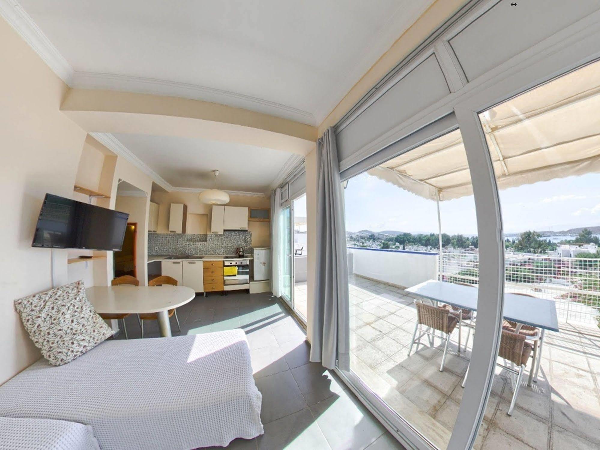 Sky Nova Hotel & Suites Bodrum Exterior photo