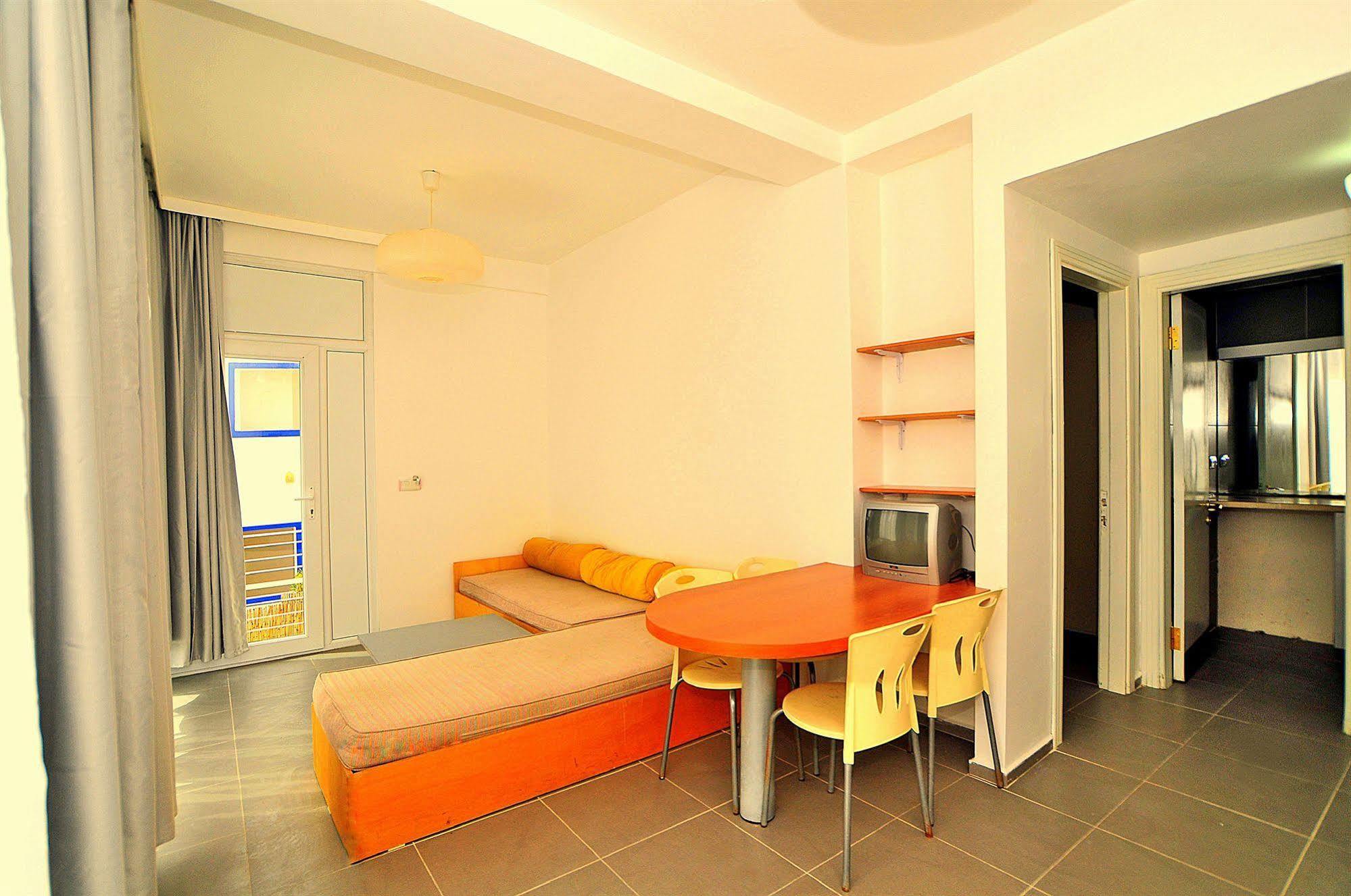 Sky Nova Hotel & Suites Bodrum Exterior photo
